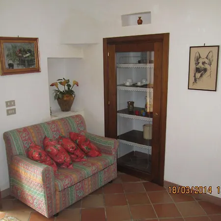 Feriehus Trulli Le Casedde *